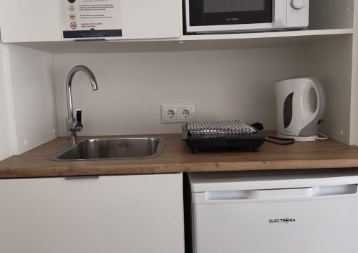 Quarto Vista Piscina c/ Kitchenette (Piso 0)